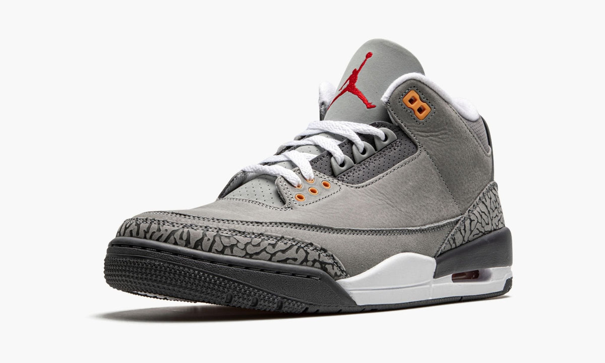 Air Jordan 3 Retro Cool Grey Sneakers