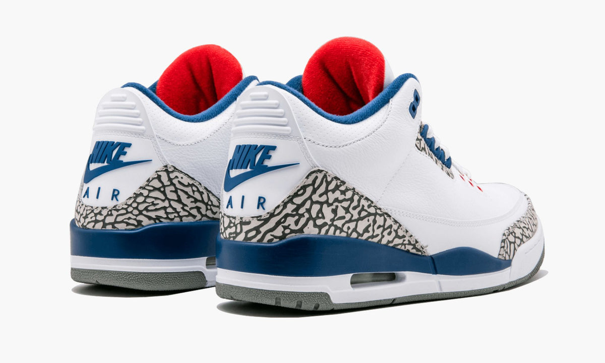 Air Jordan 3 Retro OG "True Blue" Sneakers